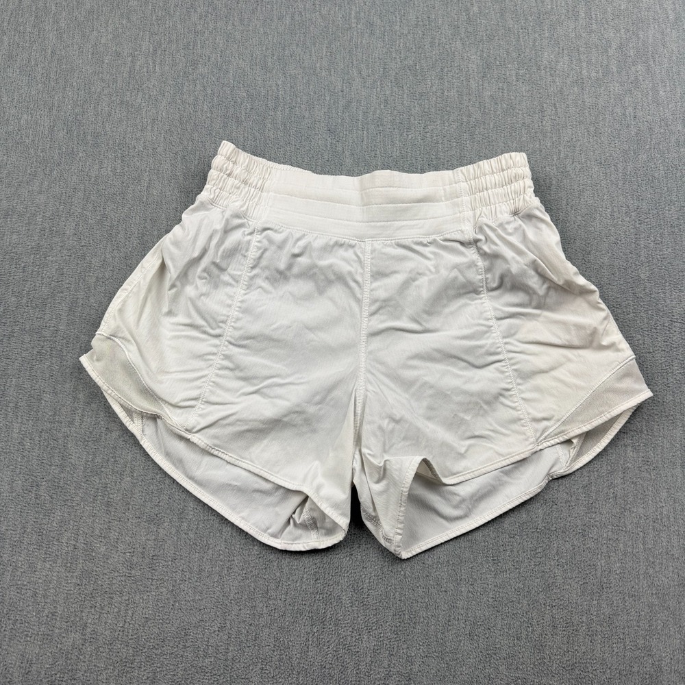 Lululemon Shorts Womens 6 White Hotty Hot High-Rise Lined 3" Workout Running Gym